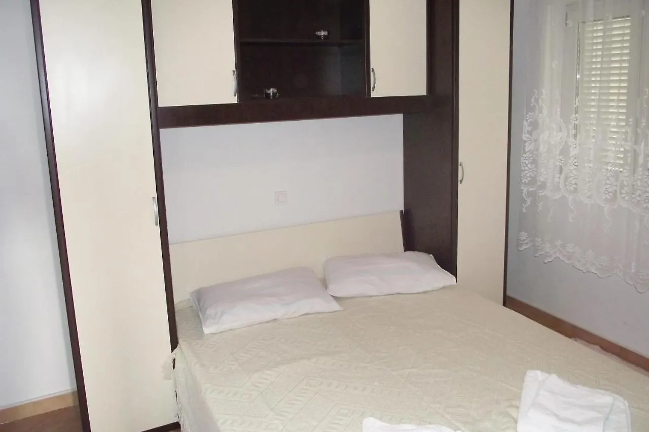 Apartment Novi Vinodolski 5479B